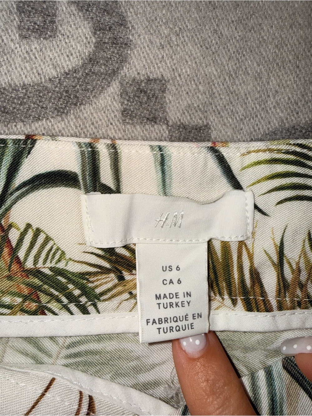 H&M Tropical Print Wide-Leg Pants - White/Green - Picture 5 of 12